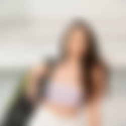 hornyhostel.com_08.11.22.ariana.van.x.-.stranger.in.my.bed.XXX.iMAGESET-IMNoob
