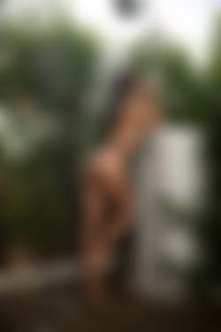 2022phdee/2022-01/[photodromm] 2022-01-30 Georgina - Plein Air Shower (x42, 3000 px)/Plein Air Shower (18).jpg