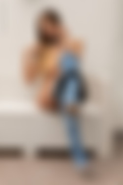 [photodromm.com] 2018-10/[photodromm.com] - 2018.10.22 - Claudia - Jeans Revolution III (x42) 2000x3000/18l.jpg